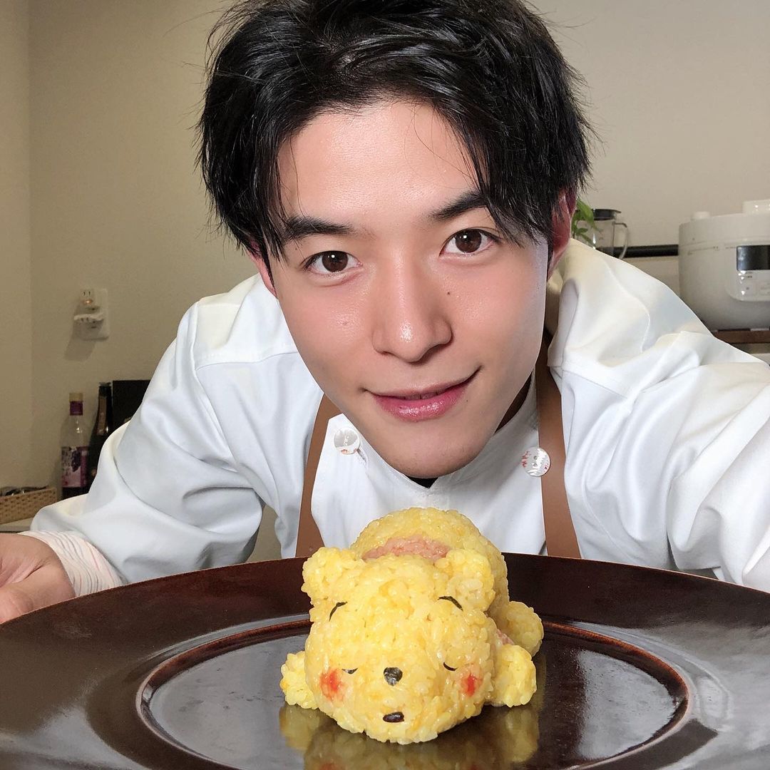 japanese chef ikeda koh and winnie the pooh rice