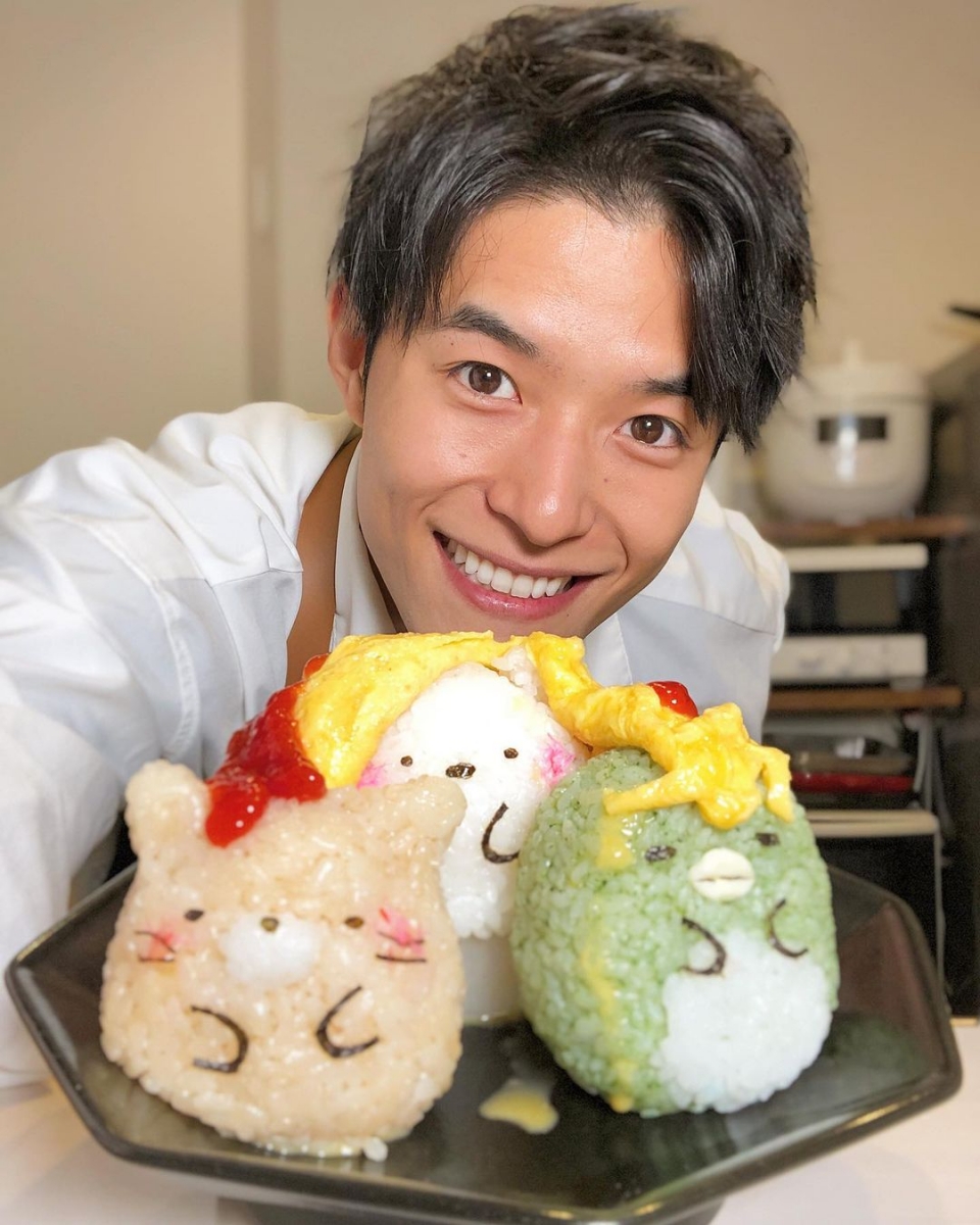 japanese chef ikeda koh and sumikko gurashi rice balls