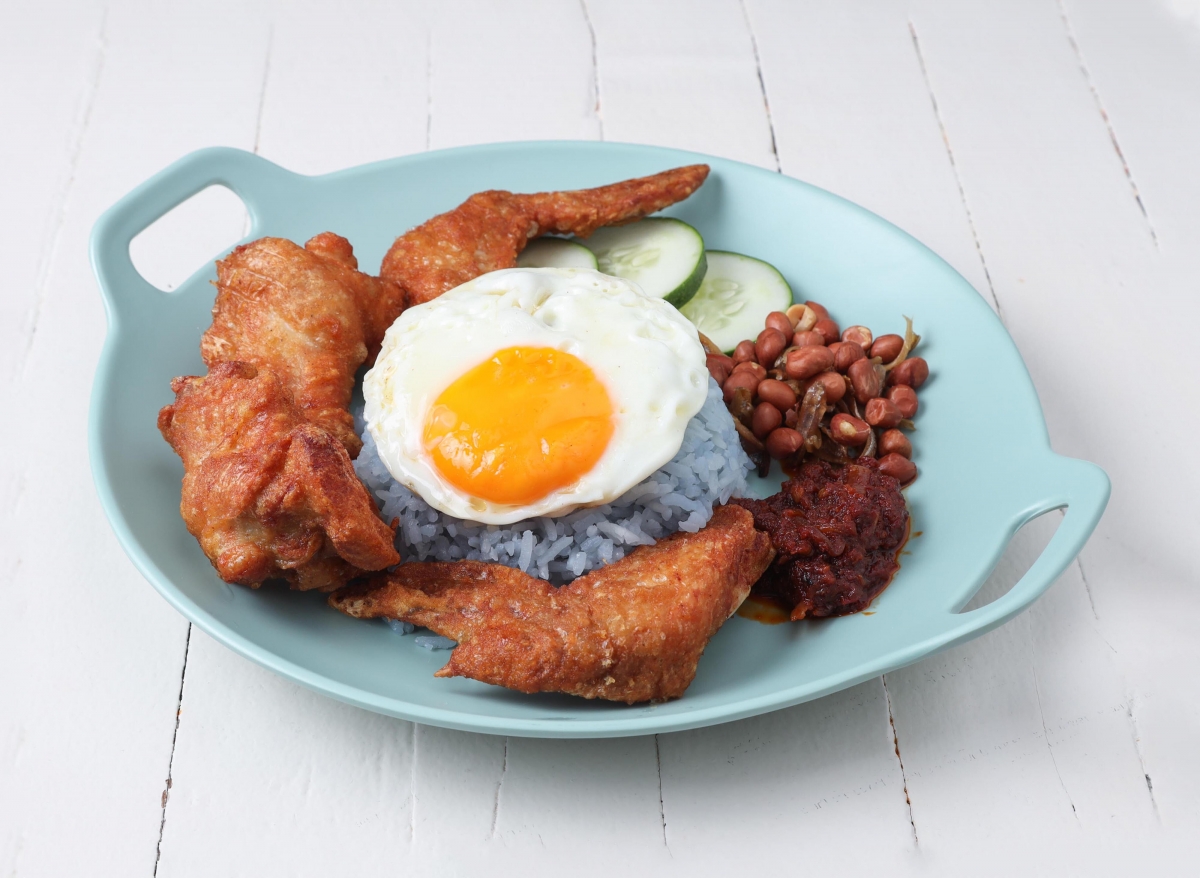nasi lemak at CAF Clickafood cafe
