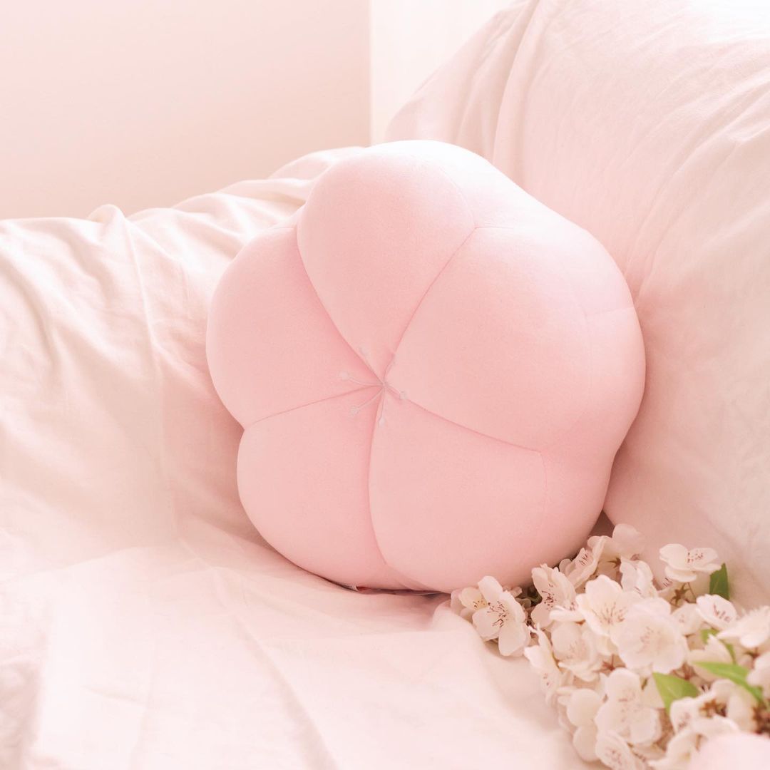 Daiso Korea Dreaming Blossom cushion
