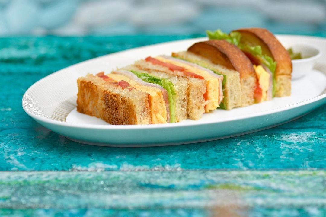 Louis Vuitton sandwich