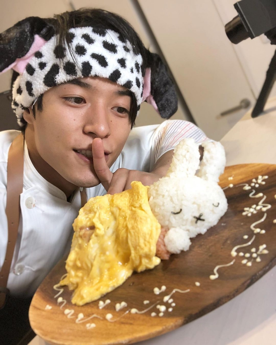 japanese chef ikeda koh and miffy omelette rice