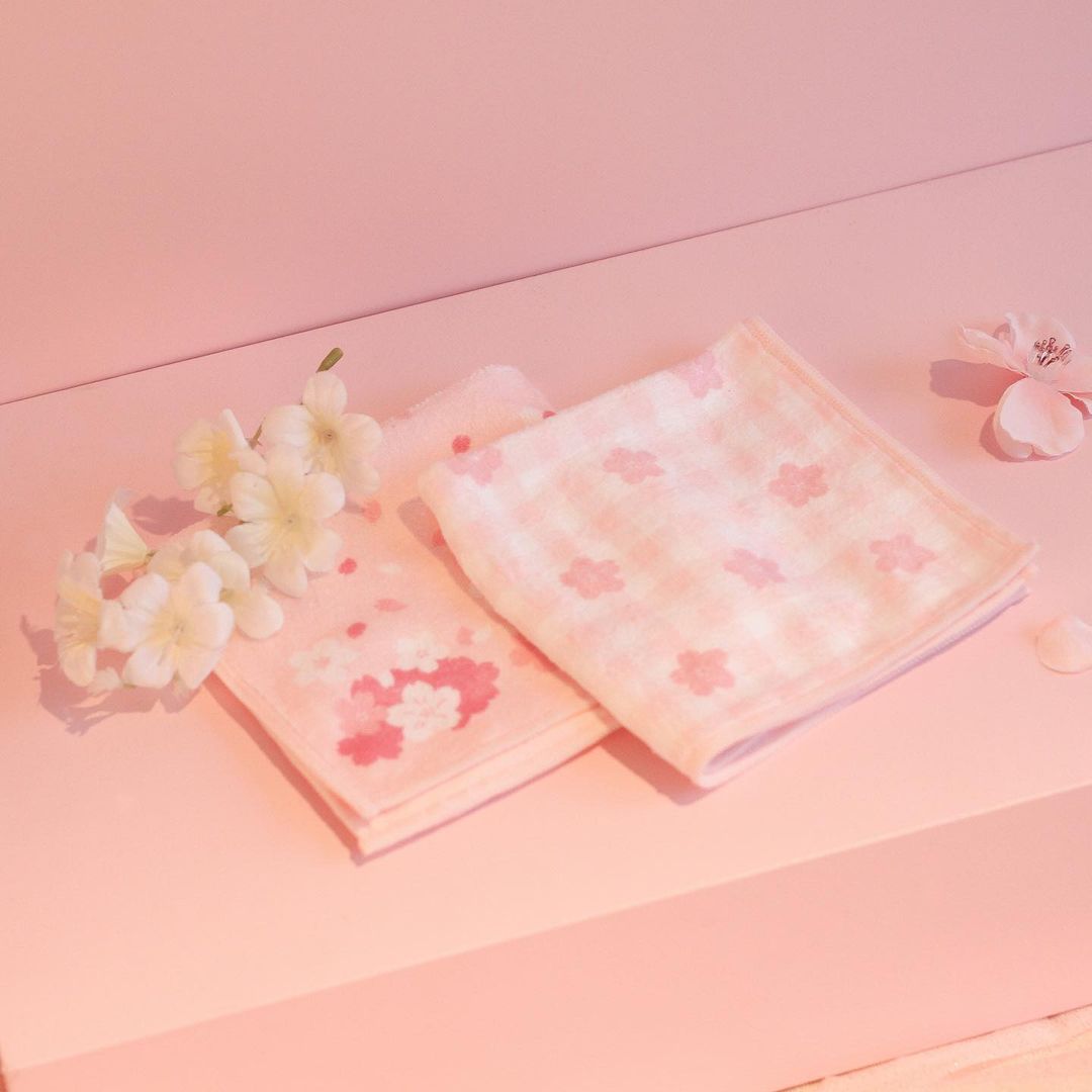 Daiso Korea Dreaming Blossom cloth