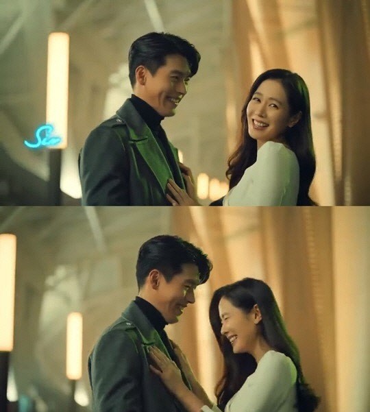 Hyun Bin and Son Ye Jin in commercial for Smart Communications