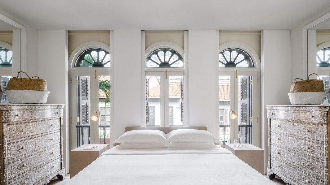 Duxton Reserve Singapore Pearl Suite bedroom