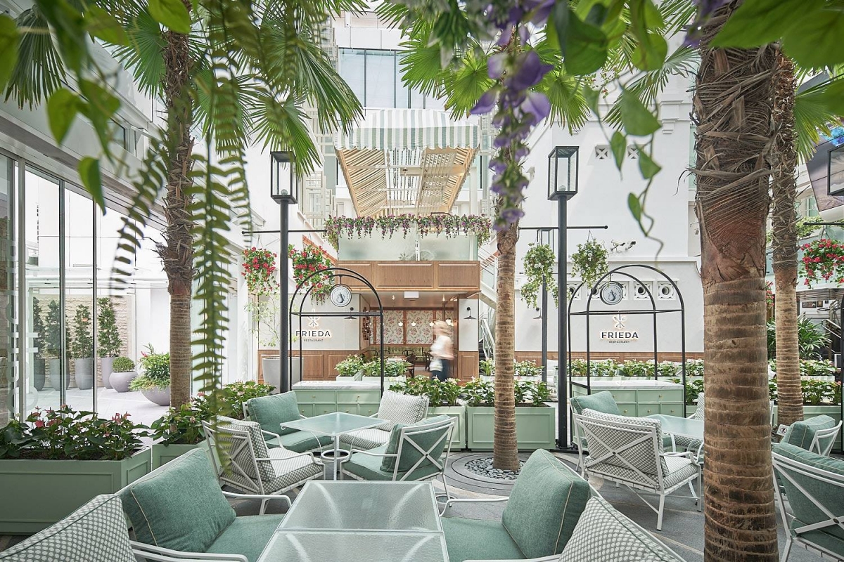 Frieda Restaurant kempensi alfresco dining