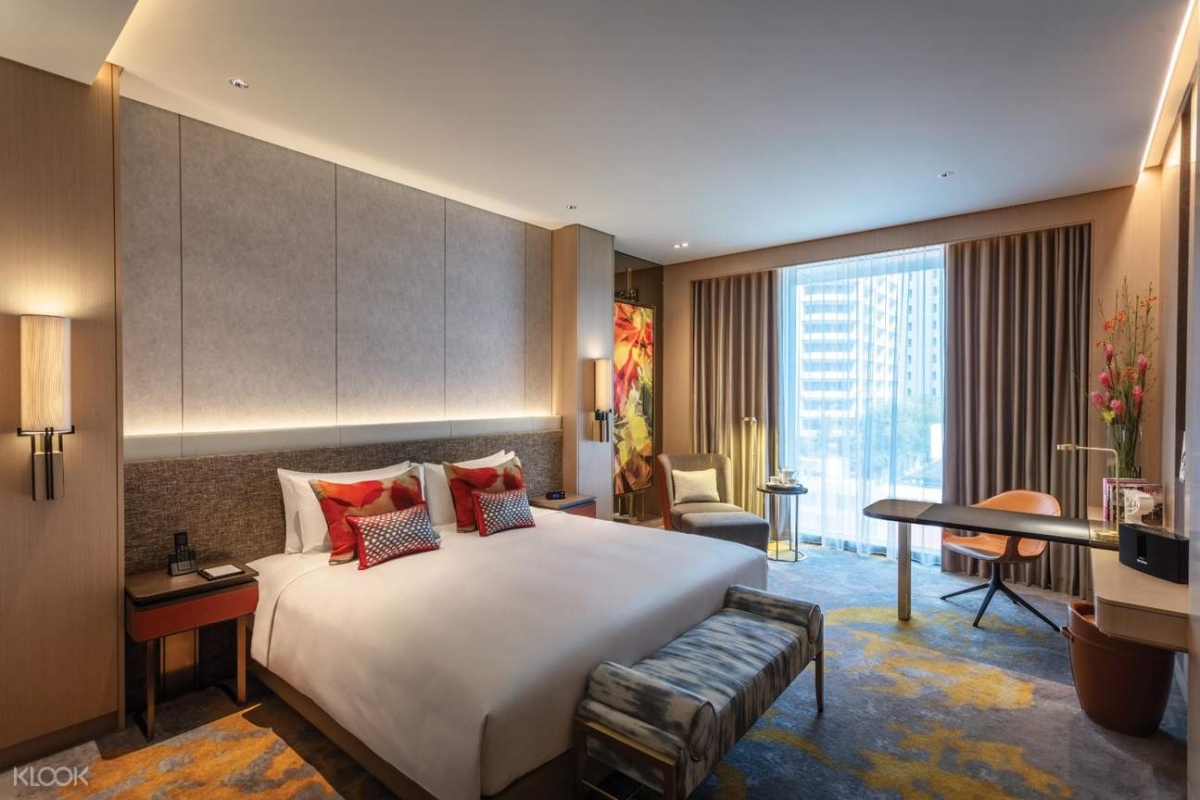 Sofitel City Centre hotel room