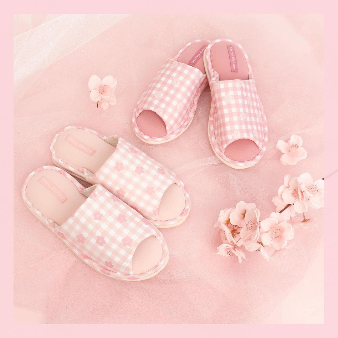 Daiso Korea Dreaming Blossom bedroom slippers