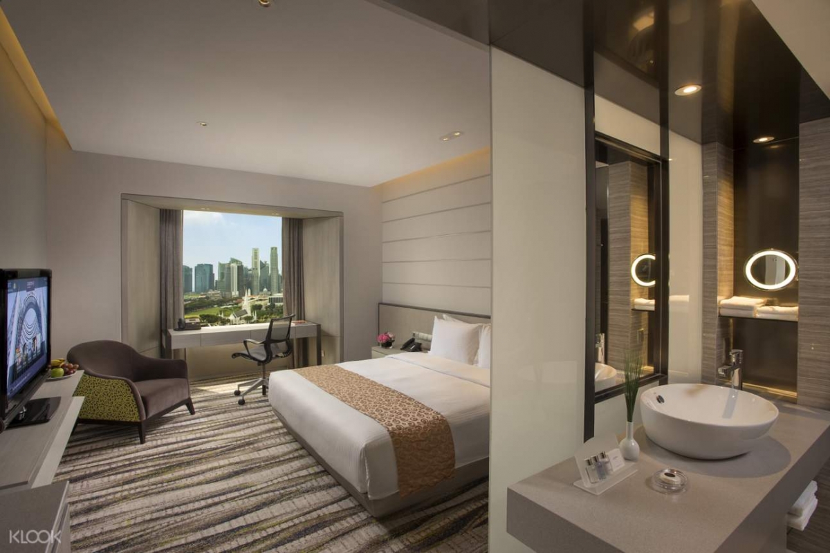 Carlton Hotel room