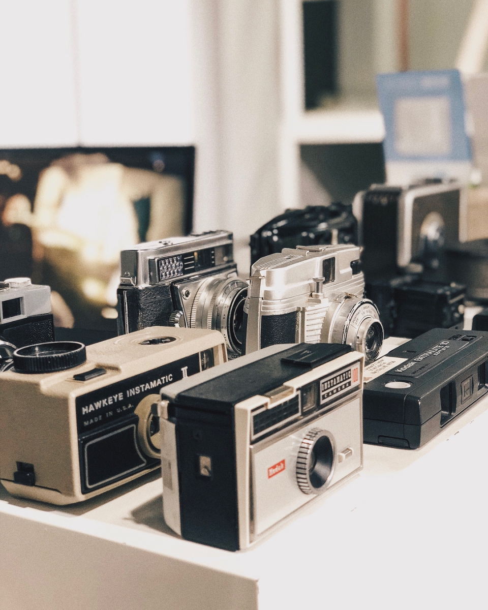 old cameras on display at Vintage Camera's Museum