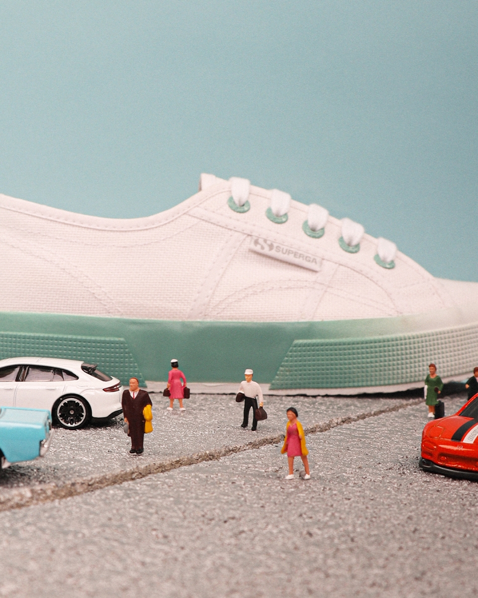 SUPERGA 2750 GRADIENT WHITE BLUE LIGHT CRYSTAL