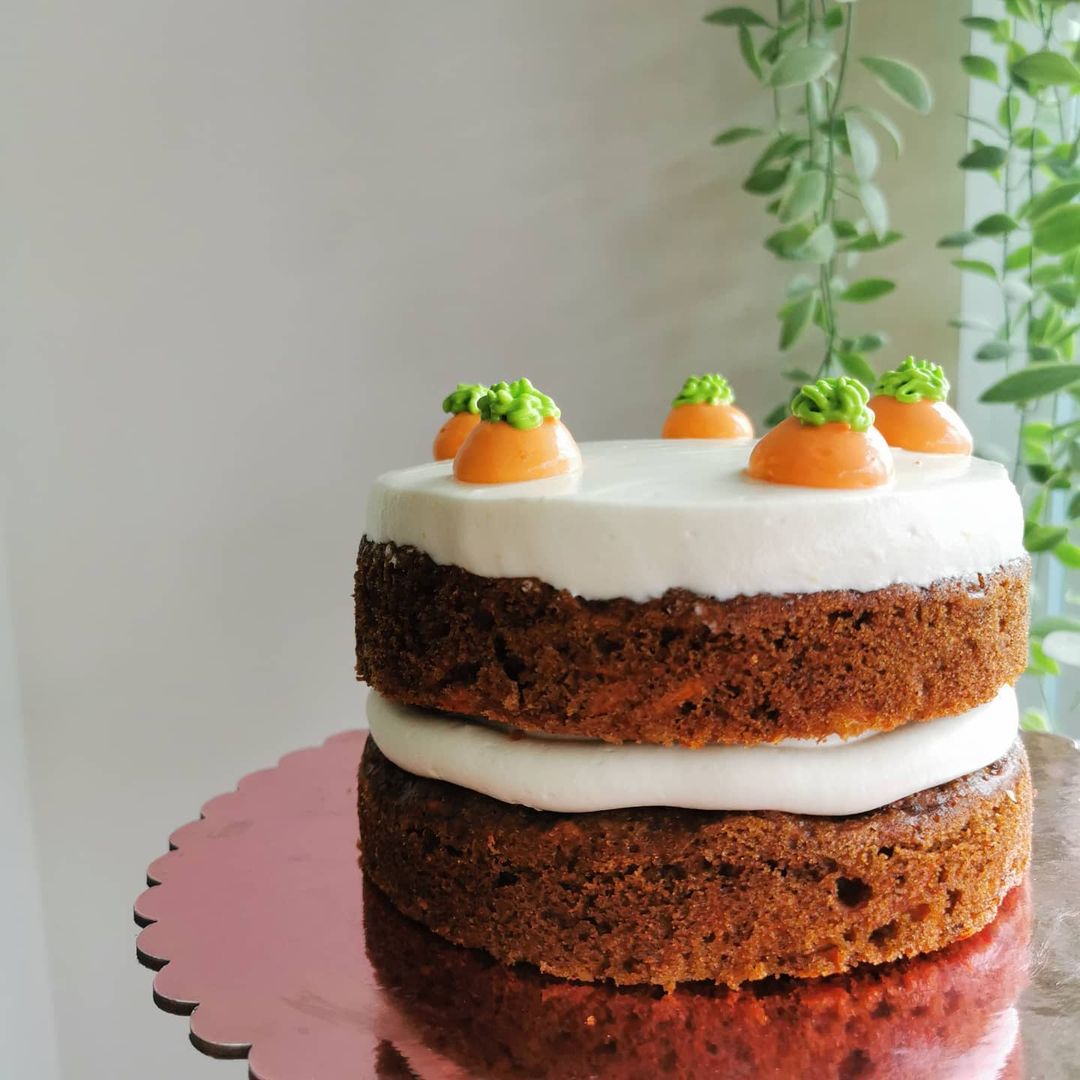 Sweets Craftsman carrot cake