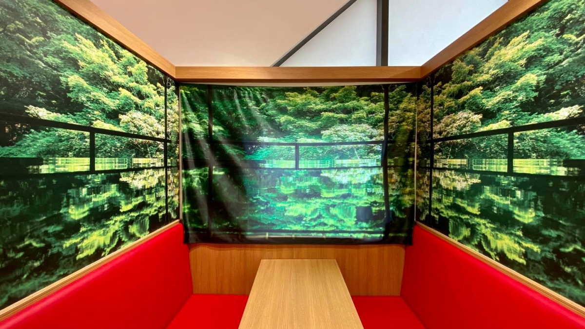 MoMiJi cafe summer room singapore