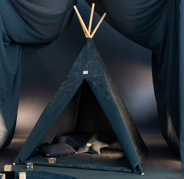 Nobodinoz Singapore teepee
