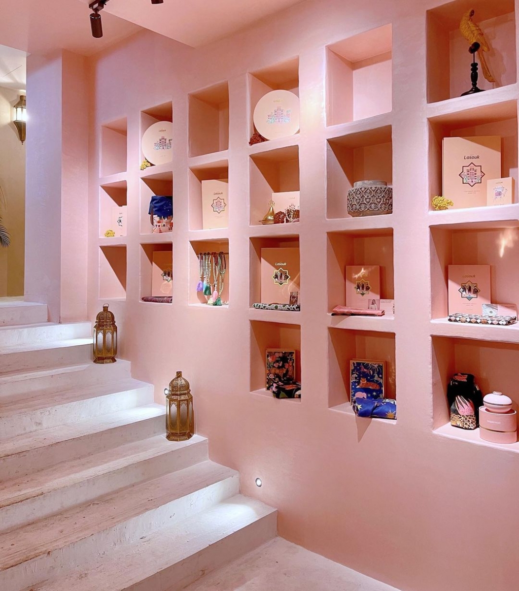 recessed wall shelving at la fez cafe singapore