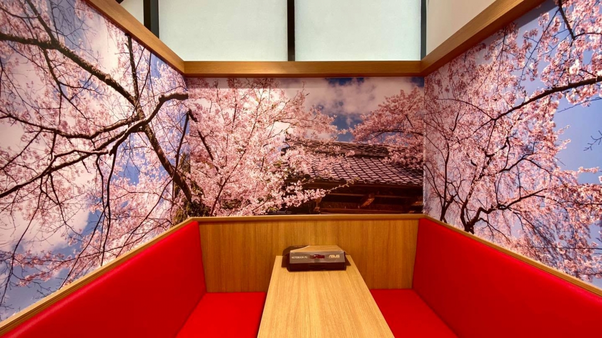 MoMiJi cafe singapore sakura room
