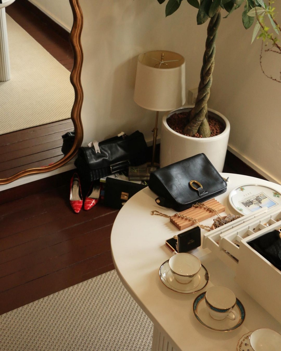 Vintage By Née Collective store chinatown singapore