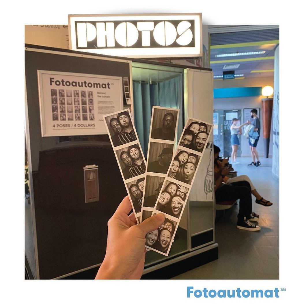 Fotoautomat Singapore Take Photos At This Vintage Photo Booth For Only 4