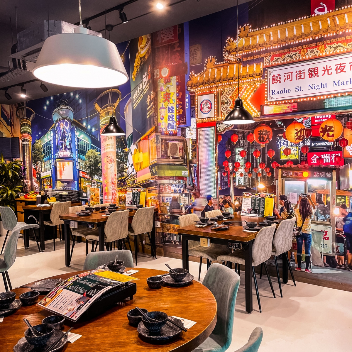 Feima Stone Hotpot interior