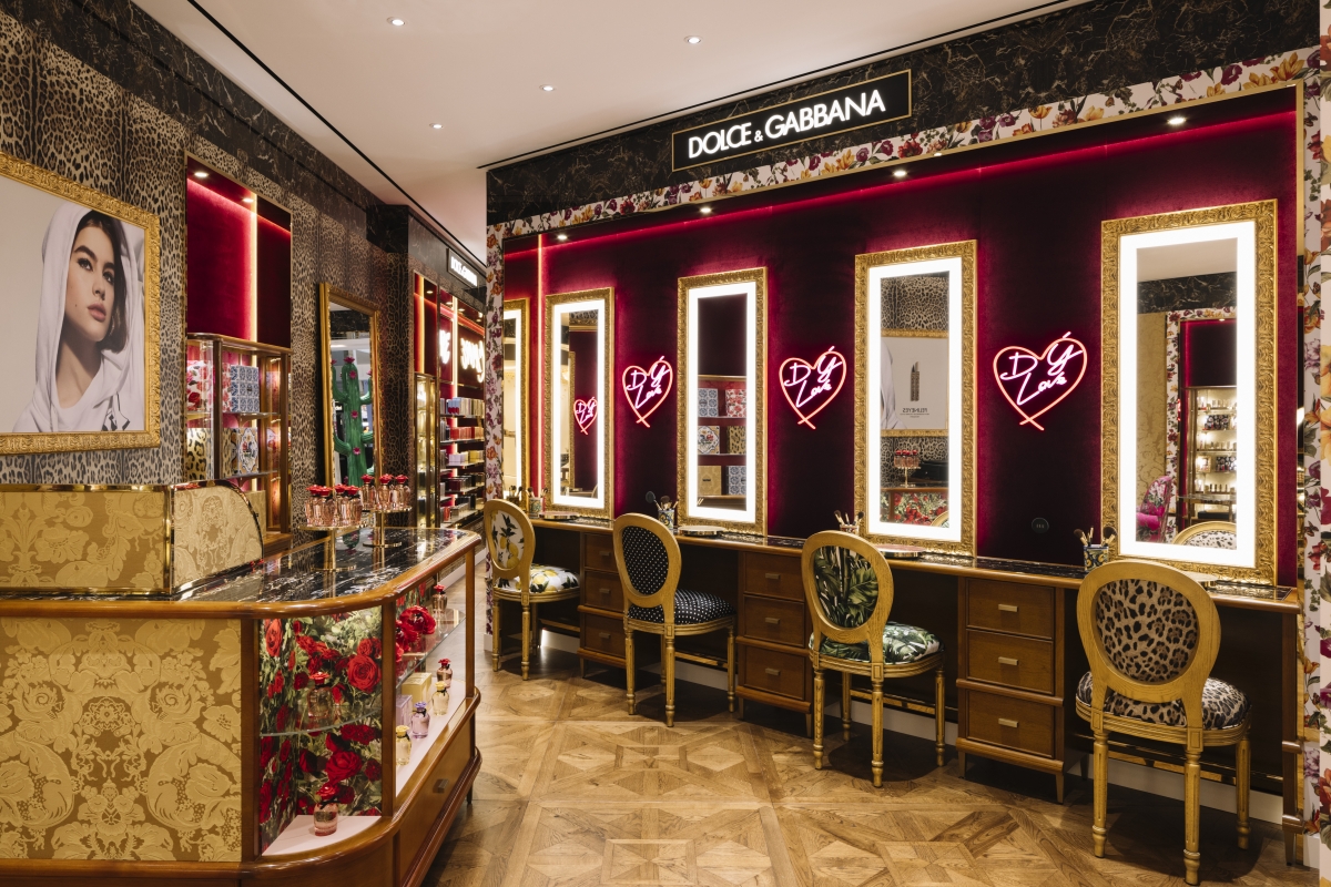 Dolce&Gabbana boutique makeup corner