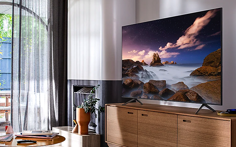 samsung smart tv in living room