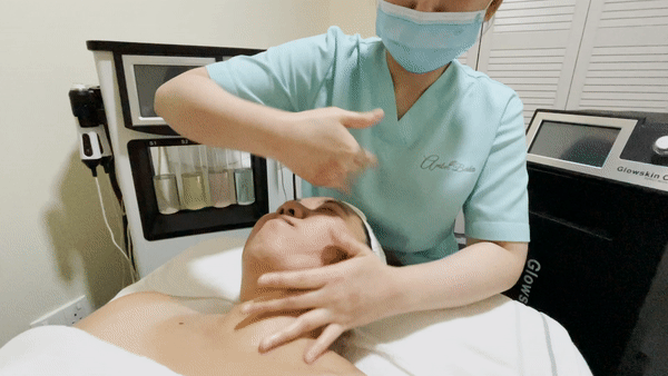 amber beila youth restorative facial lifting step
