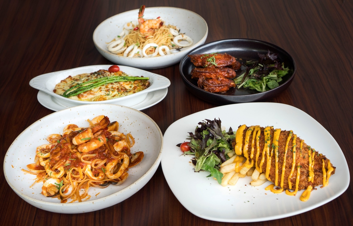 pasta, schnitzel at ice edge cafe singapore