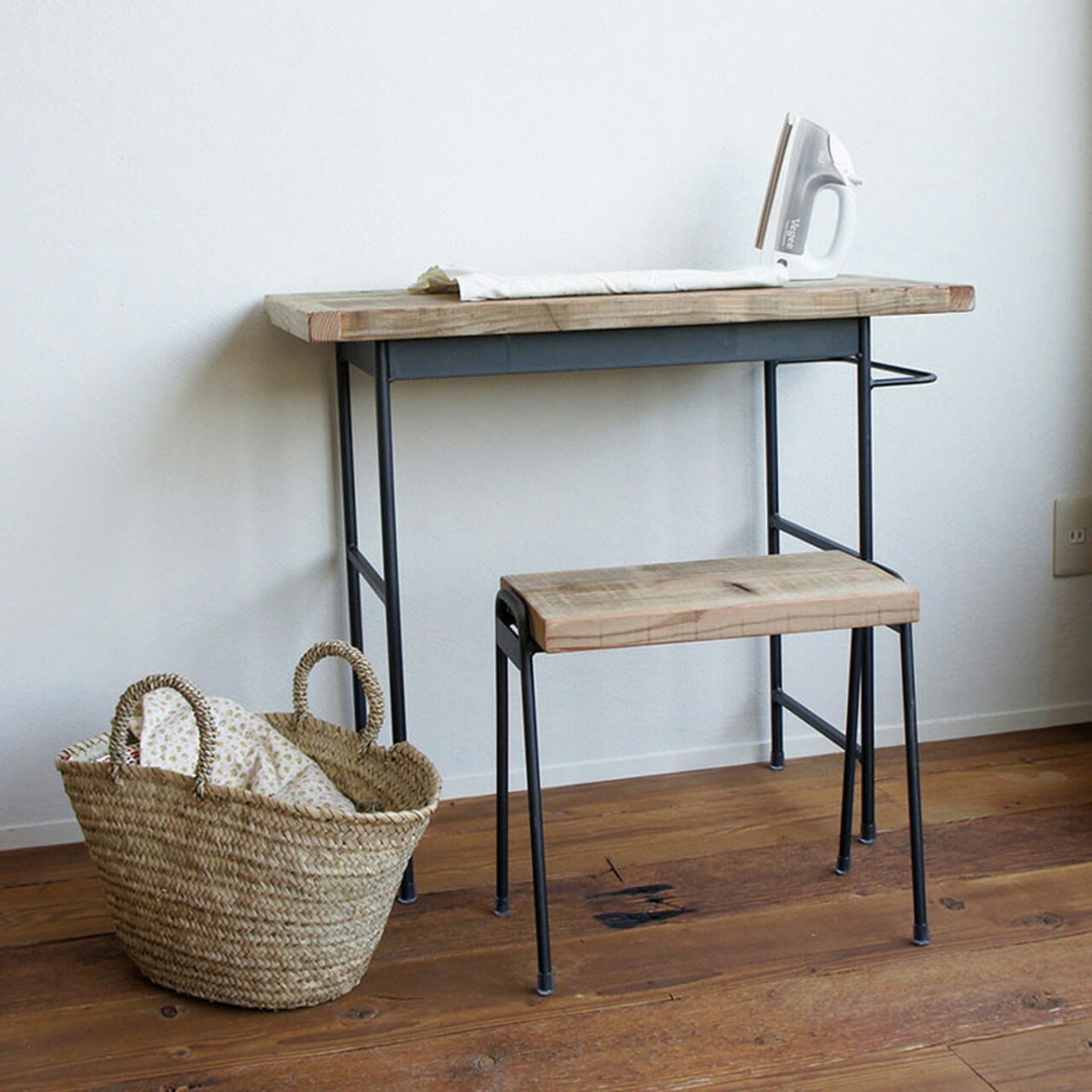 HOMMAGE Lifestyle study room desk