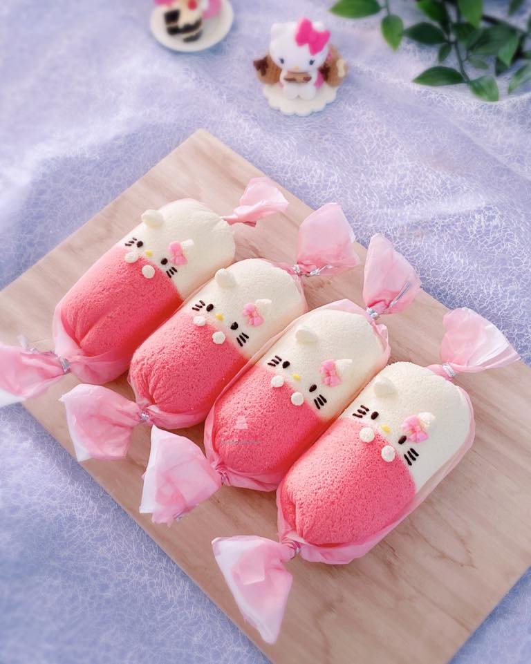 Angie's Cake Delight candy roll hello kitty cakes