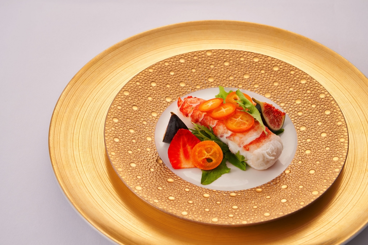 food at private dining at Resorts World Sentosa equarius hotel aquarium suite