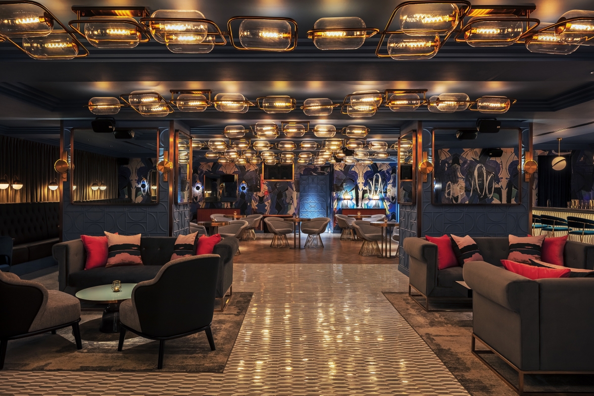 Club 5 Bar at PARKROYAL on Beach Road Singapore