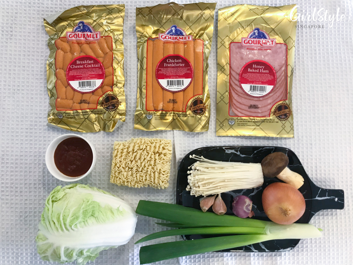 gourmet cheese cocktail sausages beef frankfurter instant noodles vegetables and mushroom
