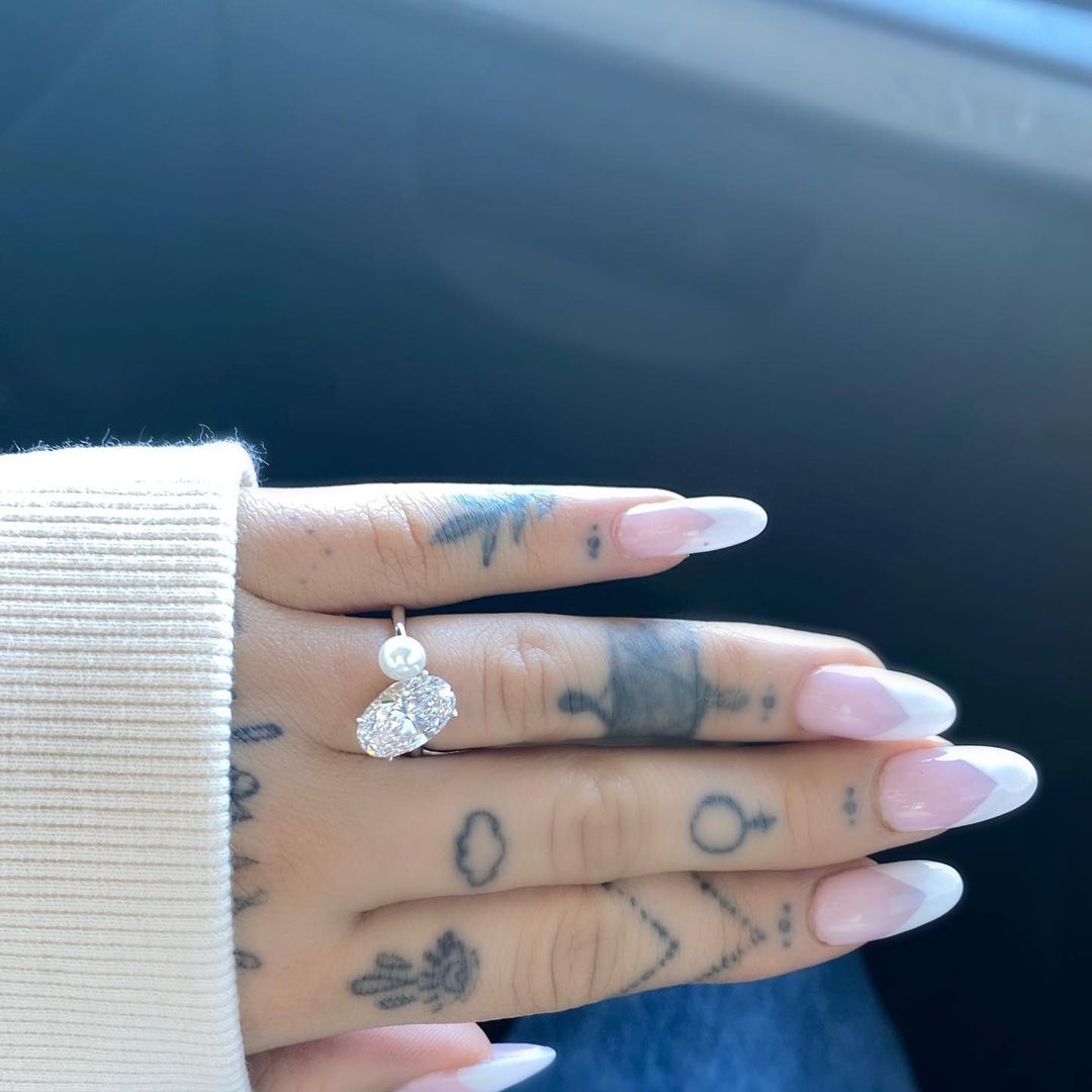 engagement ring ariana grande and husband dalton gomez