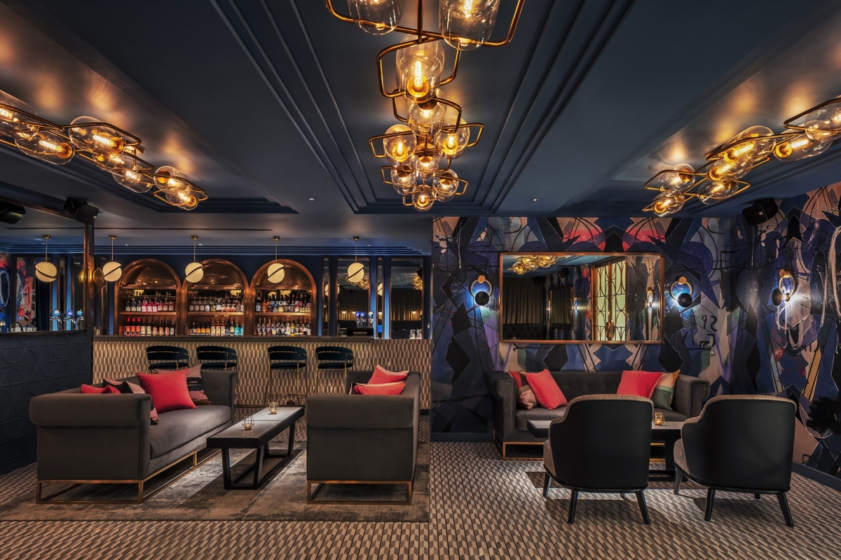 club 5 bar singapore