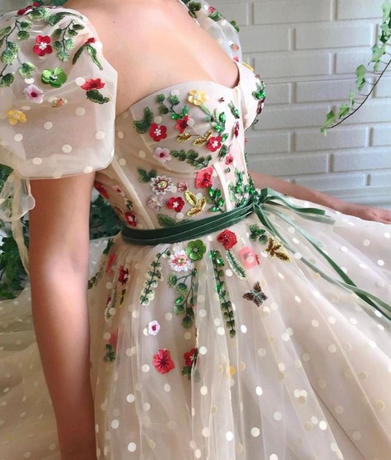 teuta matoshi cream Floral Dreams Gown polka dots