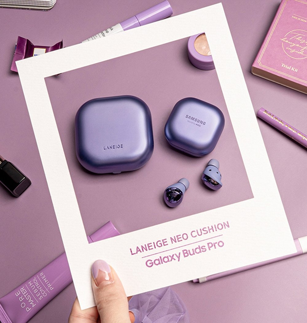 Samsung x Laneige flat lay