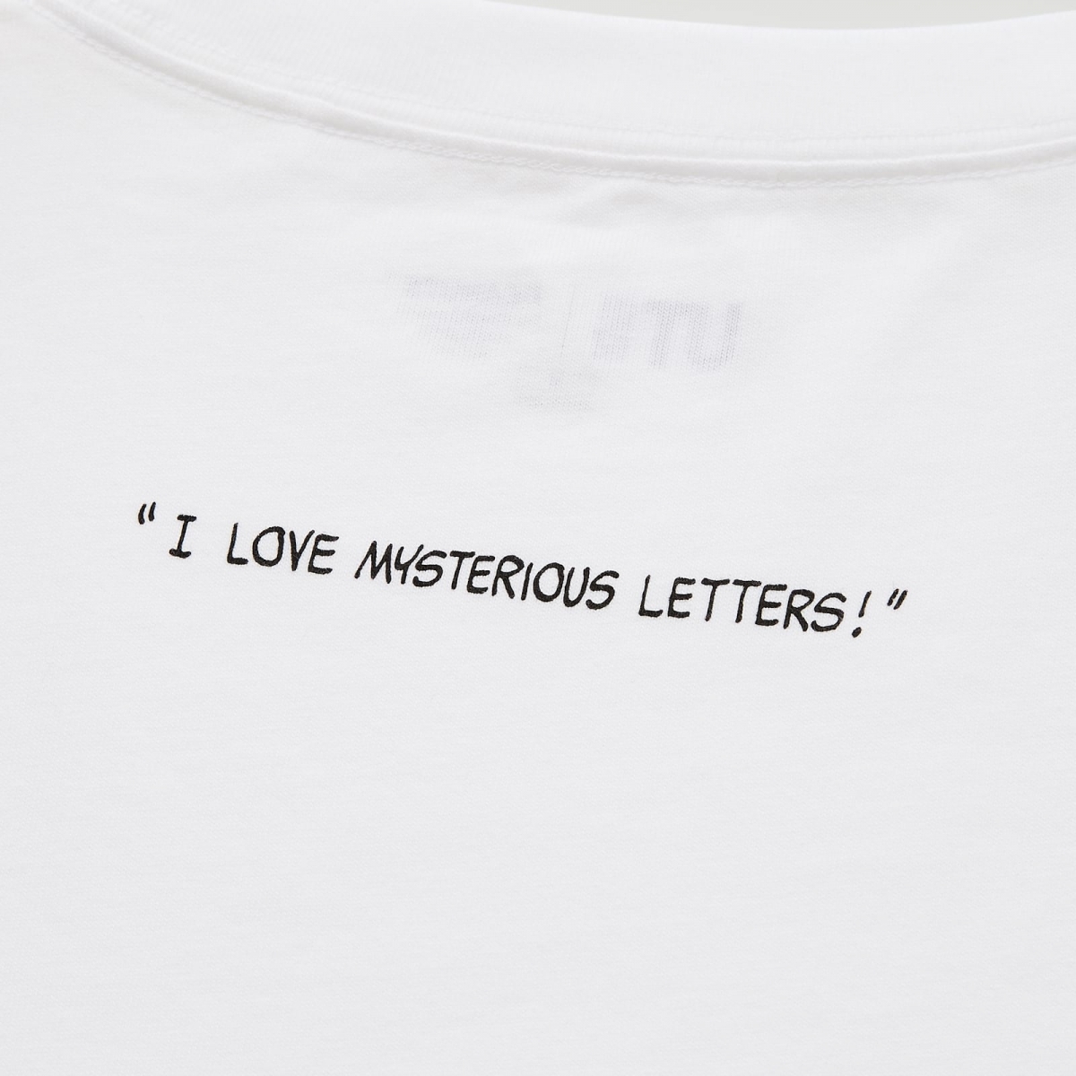 uniqlo singapore peanuts snoopy white tshirt quote
