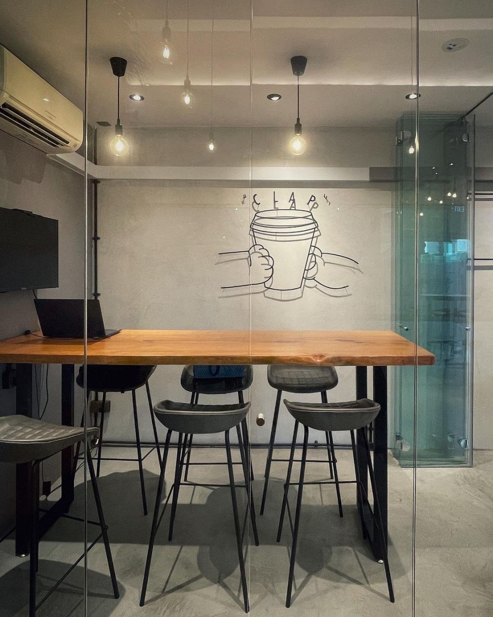 Clap Cafe Singapore