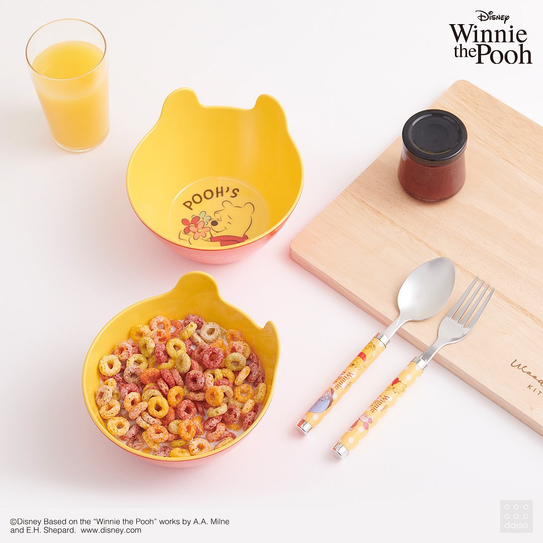 Daiso Korea pooh-shaped cereal bowl