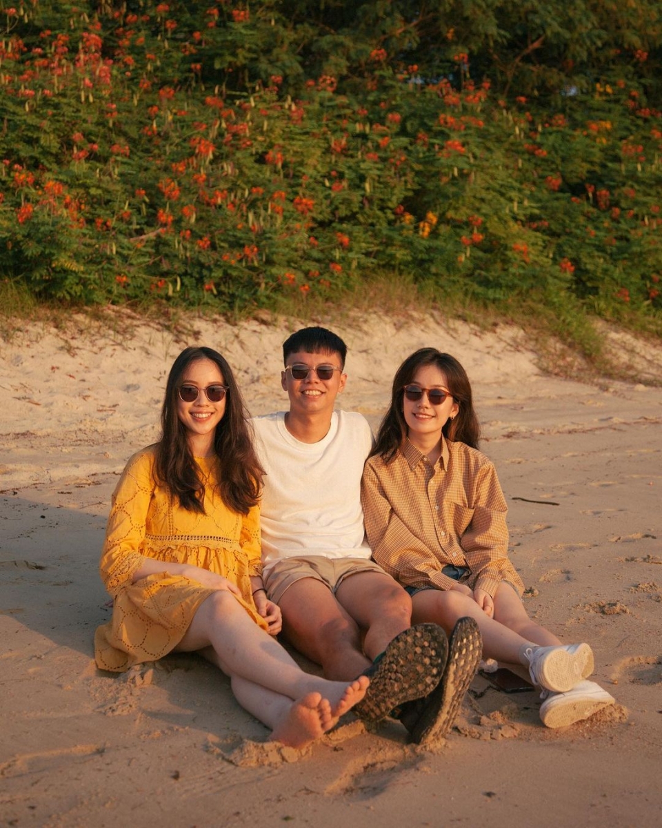 Monocle sunglasses