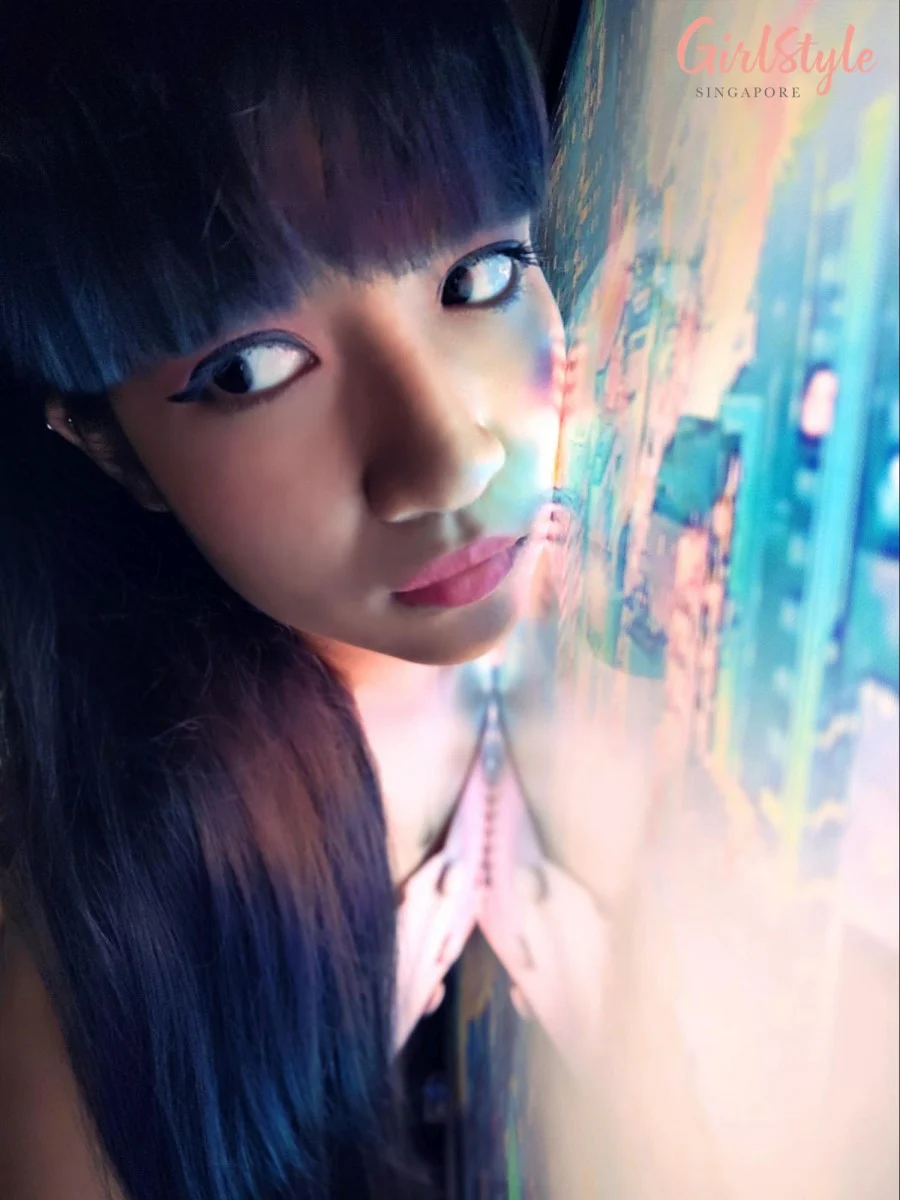 Smartphone self-portrait hacks