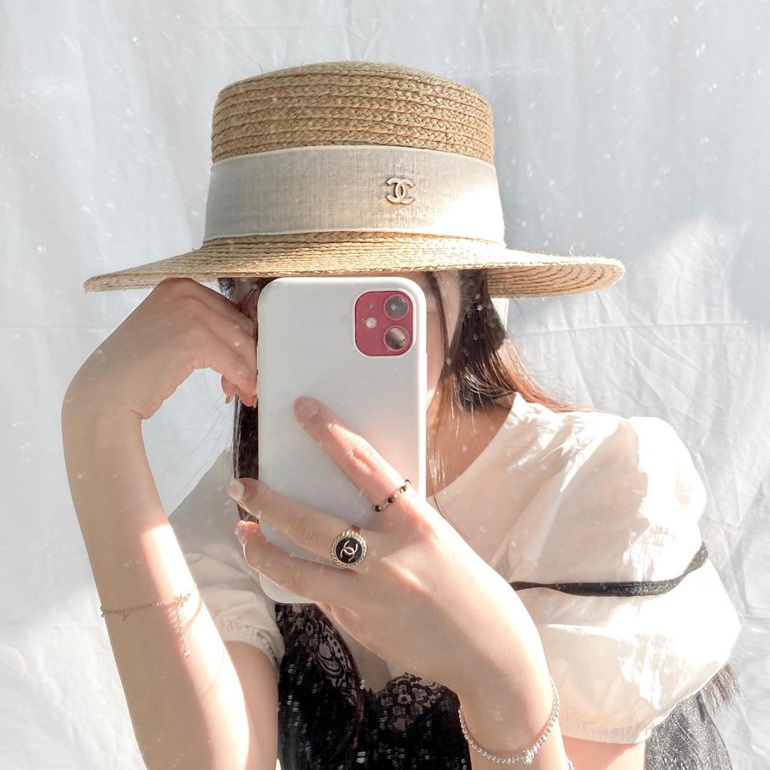 LabelVmoon upcycled luxury vintage button jewellery Singapore