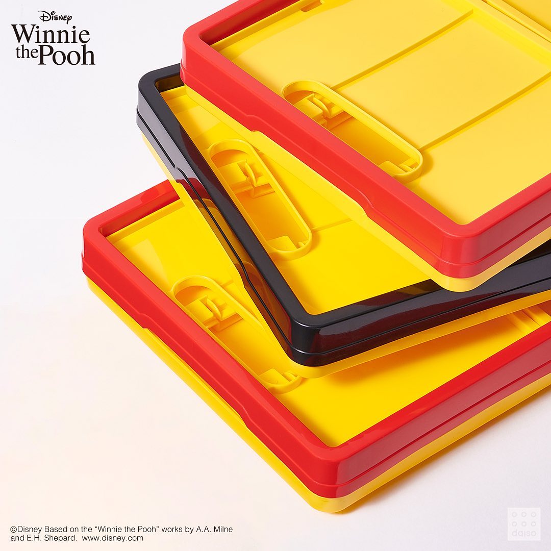 Daiso Korea Winnie-the-Pooh storage box collapsed