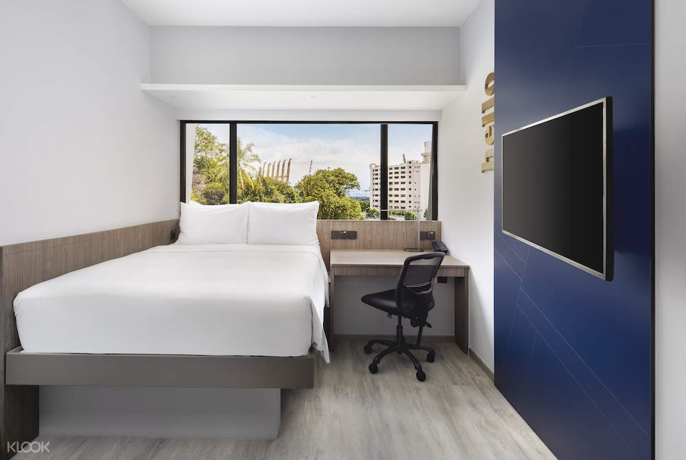 Travelodge Harbourfront Deluxe Room