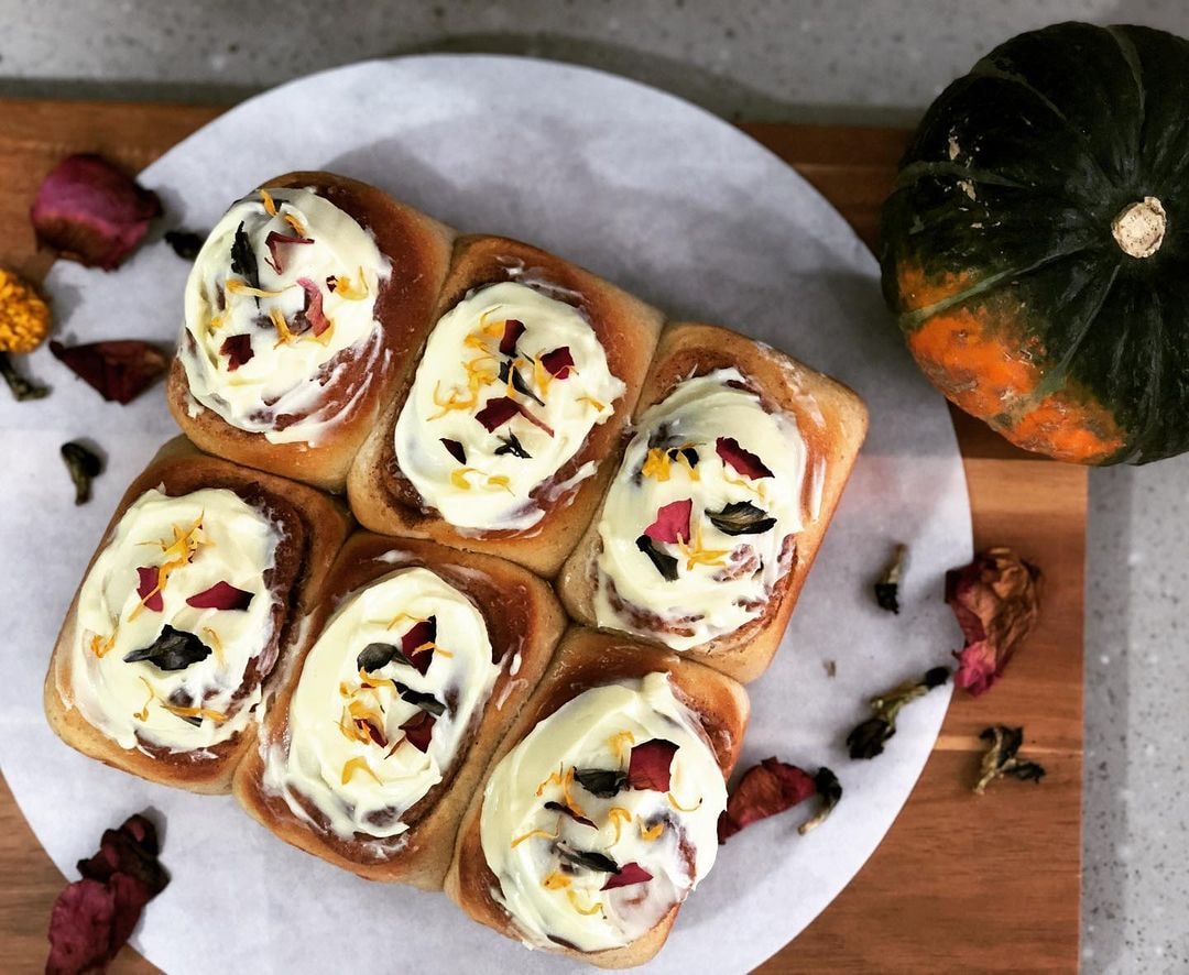 sourdough cinnamon rolls with edible flowers Tokonatsu Kitchen