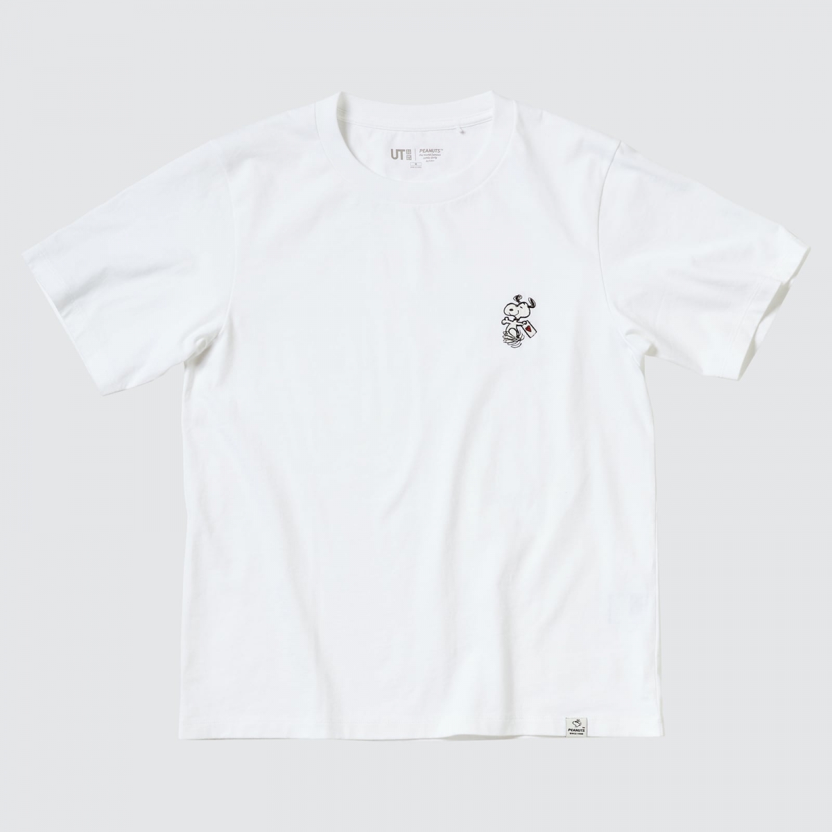 uniqlo singapore peanuts snoopy white tshirt