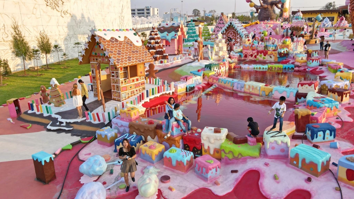 Great&Grand Sweet Destination thailand candy theme park
