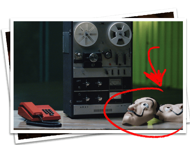 Money Heist: The Experience mask