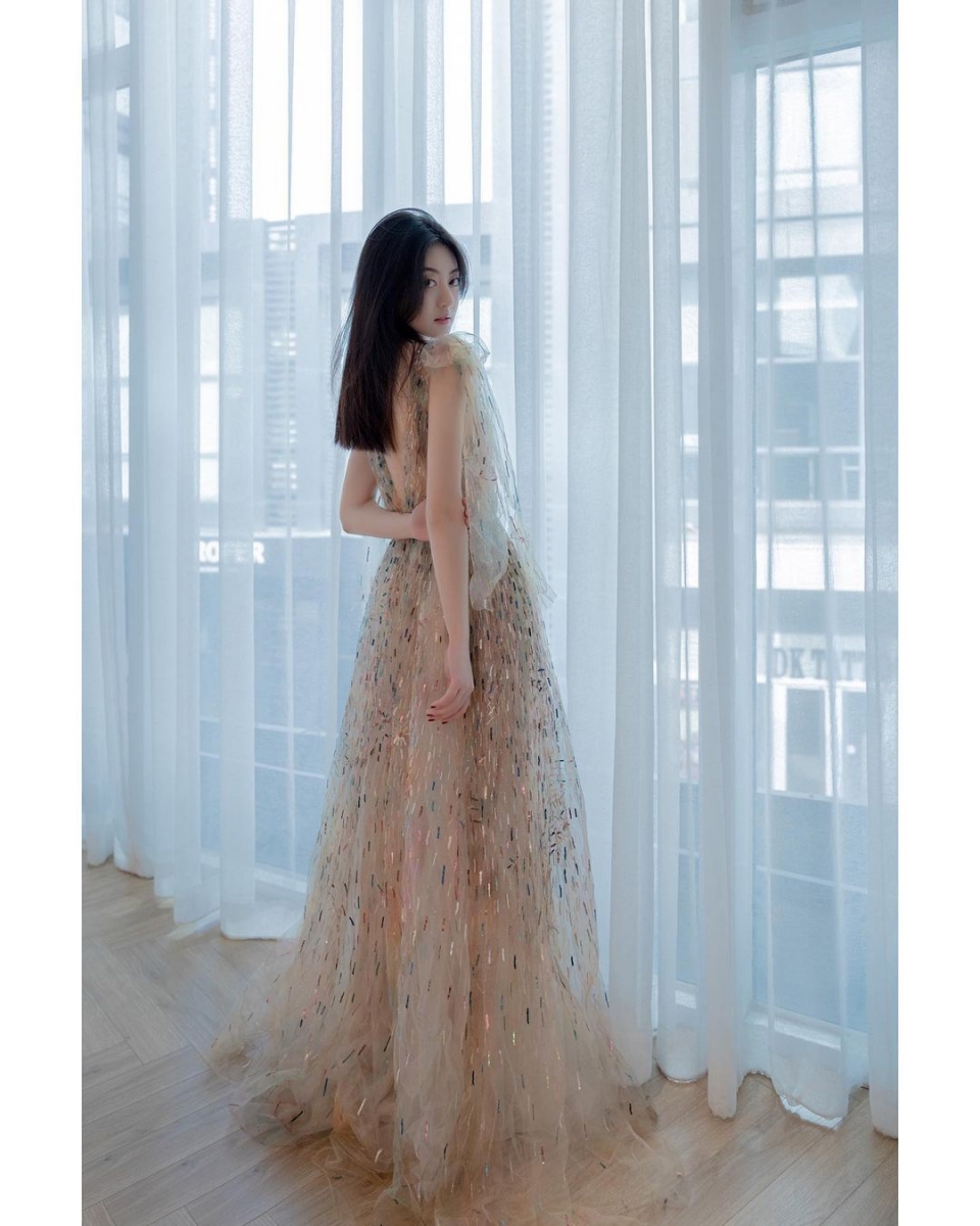 Monique Lhuiller gown with multicolour details