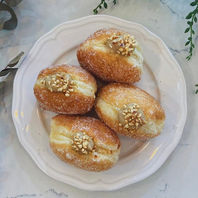 Fluff Bakery hazelnut bomboloni
